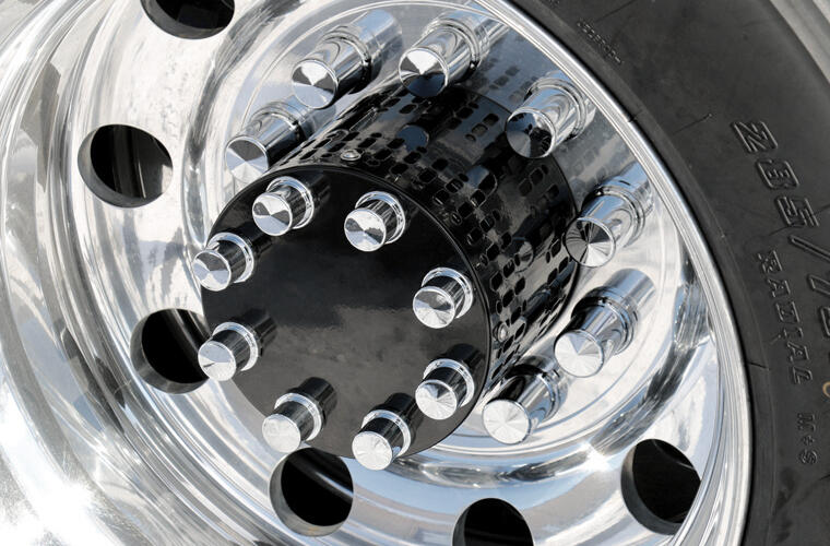 Multi-Fit Style Sanded for Painting Drive Axle Hubcover with Mounting Hardware