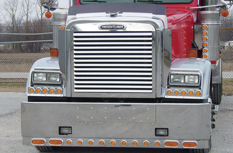 Grille Insert with 14 Louver-Style Bars