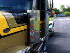 Peterbilt 589 Front Breather Lights