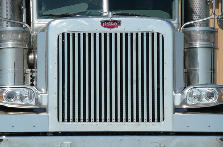 Grille Insert with 20 Vertical Bars for Peterbilt 388/389