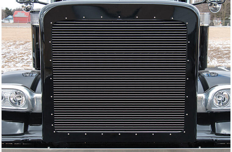 Billet Style Grille Insert with Horizontal Bars for Peterbilt 388/389