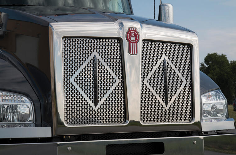 Triple Diamond Pattern Punched Grille with Bars and KW Keyhole Punches
