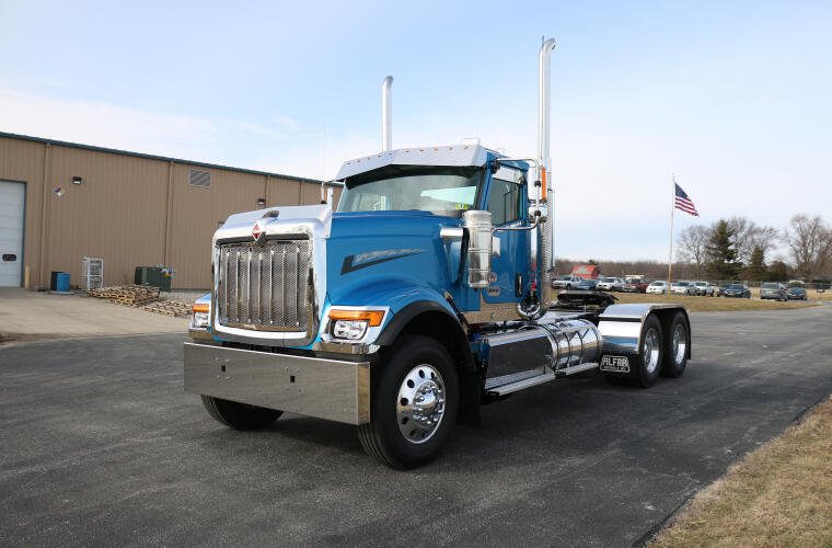 20 inch Multi-Fit Standard Mount Bumper with Tow Hole and Box Ends